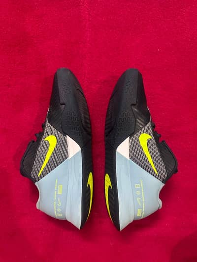 NIKE Vapor PRO