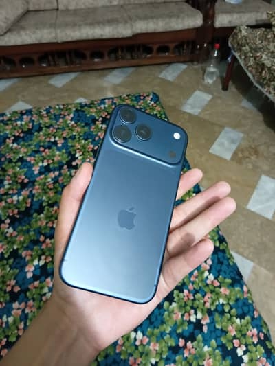 Apple iPhone 17 Pro Max JV LLA MODEL 100% Battery health 10 by 10