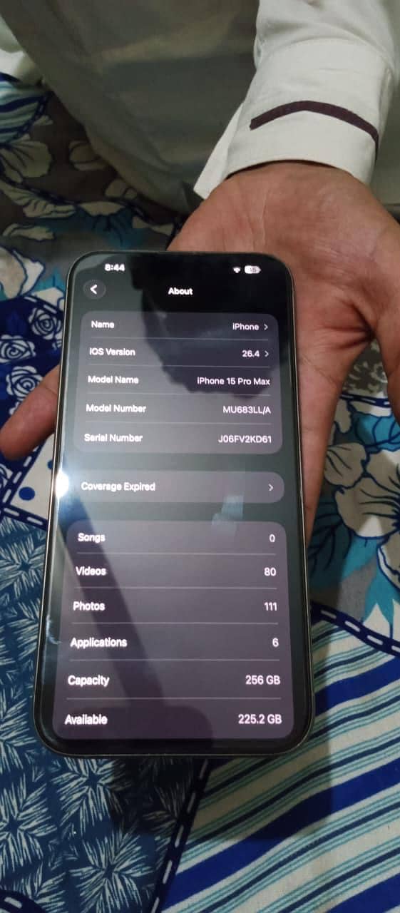 Apple iPhone 15 Pro Max 2