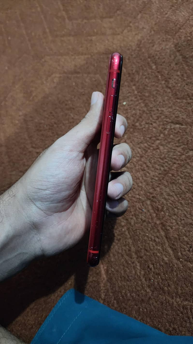 Apple iPhone 11 3