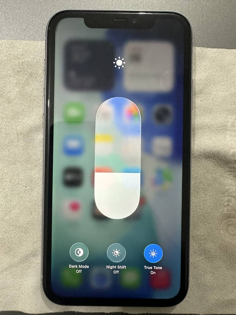 Apple iPhone 11  128gb 0