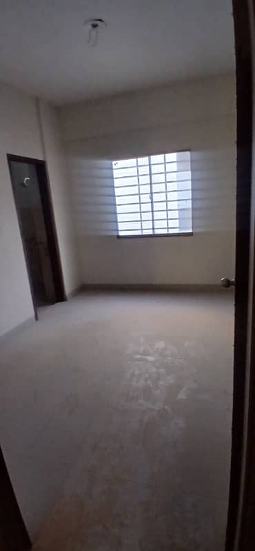 2 bed lounge available for rent
