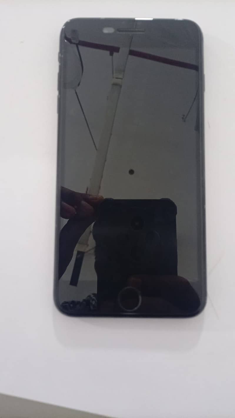 Apple iPhone 7 Plus 3