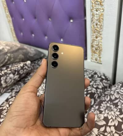 Samsung Mobile S24