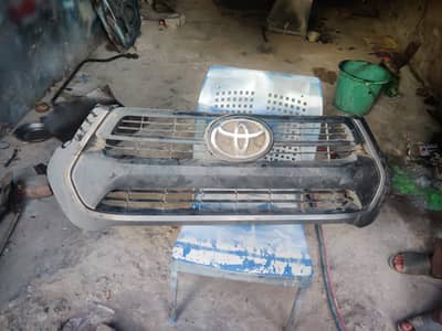 Toyota revo grill