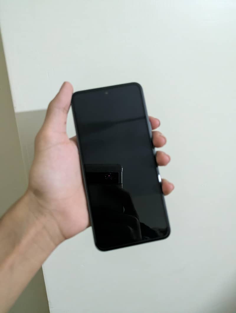 Google Pixel 8 2