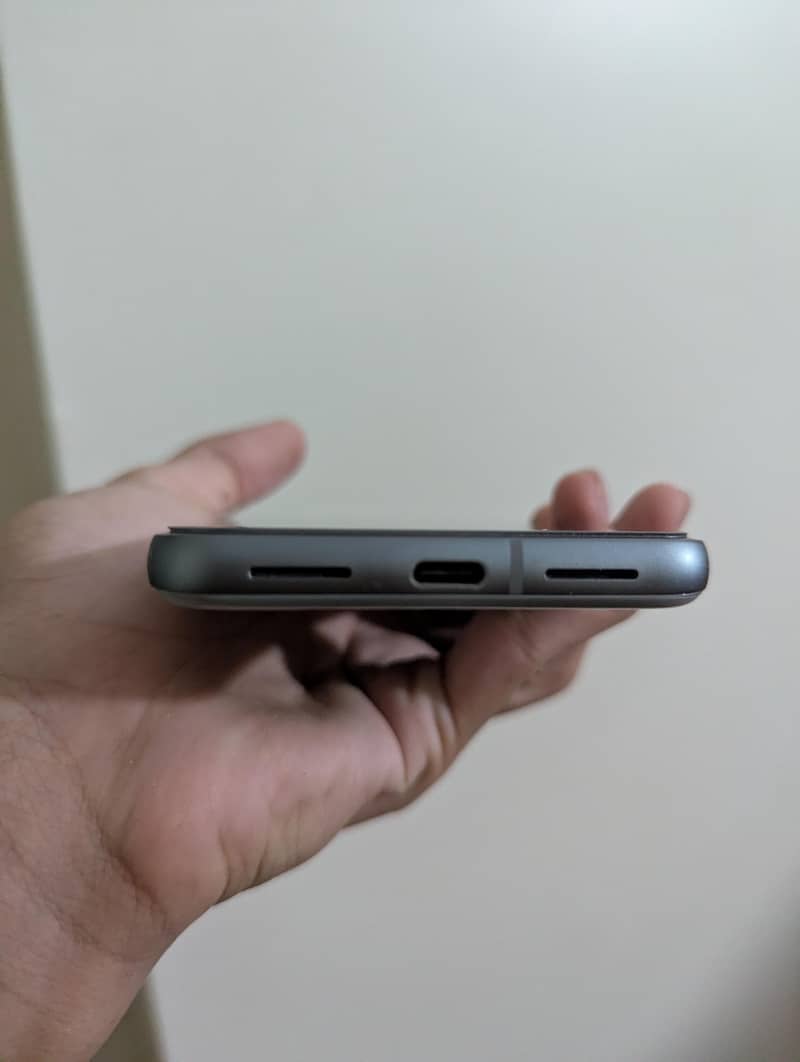 Google Pixel 8 3
