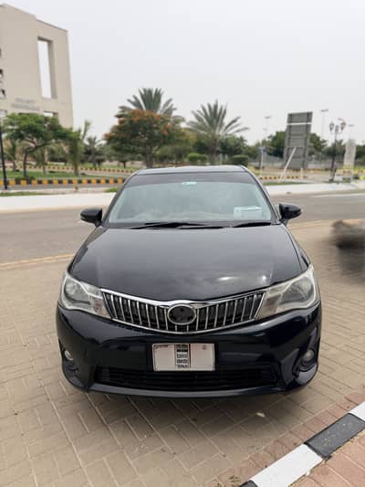 Toyota Corolla Axio 2014/17 G PUSH HEATED SEATS