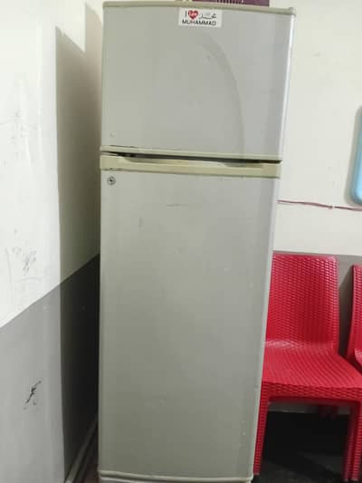 Fridge With Suppliar