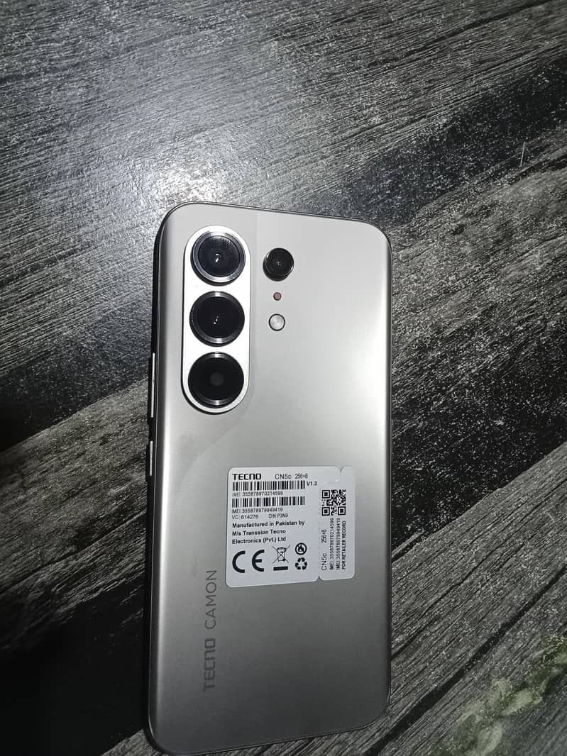 Tecno CAMON 50 Pro 0
