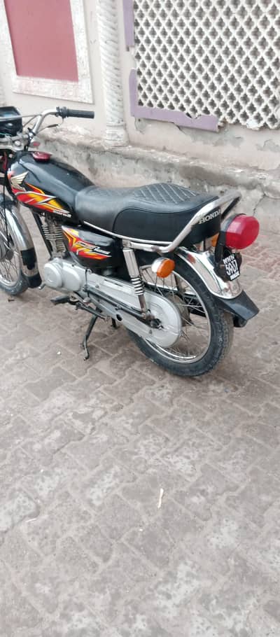2014 model 125 All bike ok han Dacoments clear han