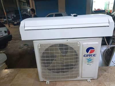Green AC inner condition new hai