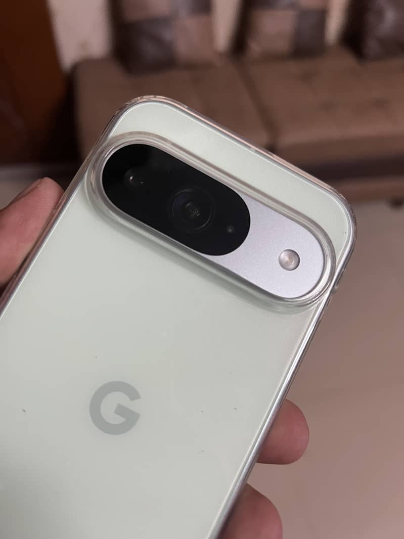 Pixel 9 mint condition 4