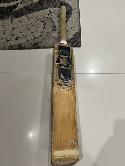 MB MALIK BAT