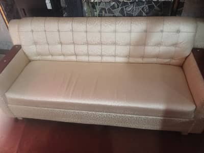 3 Seater Sofa Settee + 2 Single Sofa Settee + 1 Center & 2 corn Table