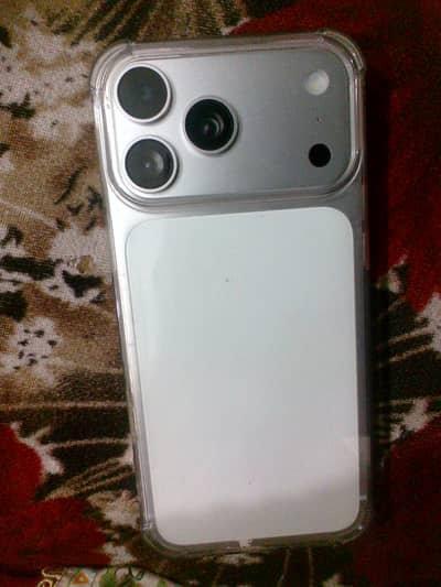 Apple iPhone 17