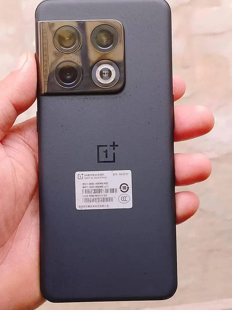 One Plus 10 Pro 1
