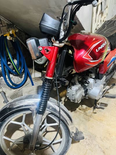 Unique ud100