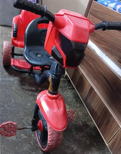 kids tricycle
