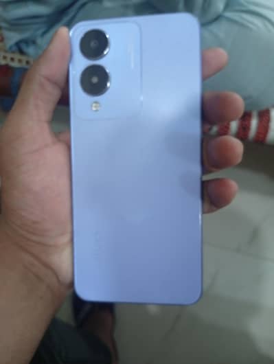 condition 10/10 urgent sale contact  number 03023121758