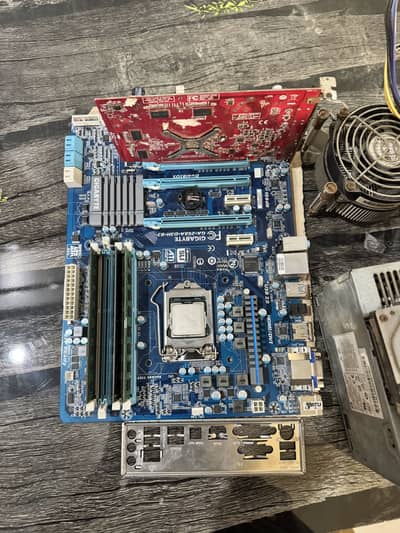 ASUs z 68 full atx gaming bord wath ram and gpu