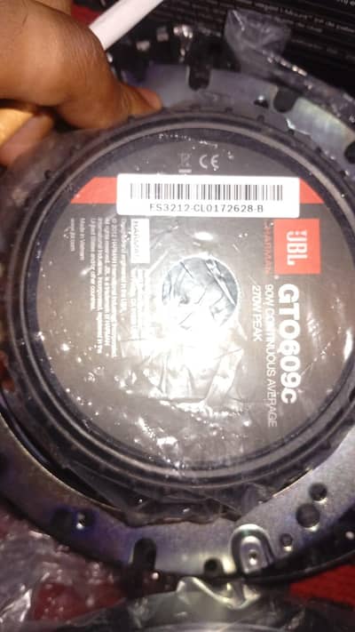 Car speaker
