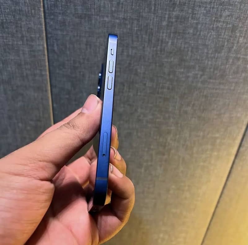 Apple iPhone 12 mini 5