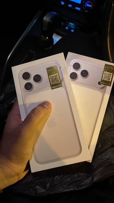 Apple Iphone 17 pro 256GB Box pack Silver