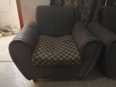 7 Seater Sofa Set for Sale – Great Deal!