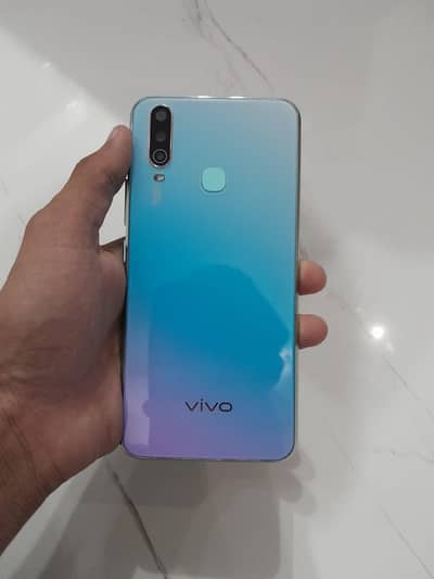 Vivo Y17