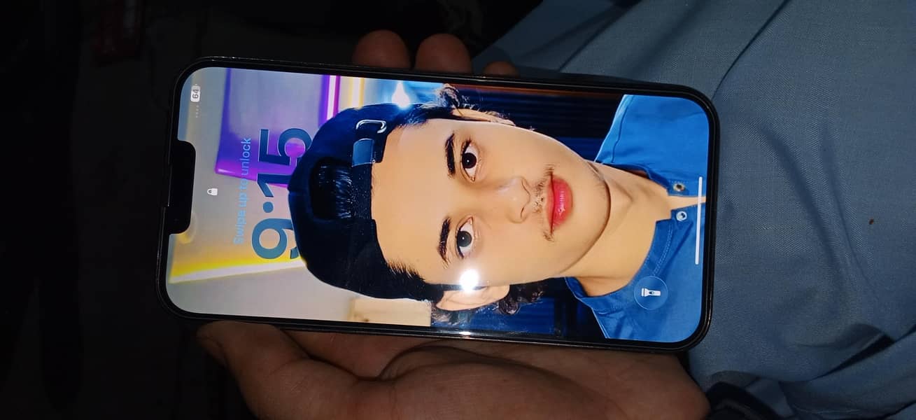 Apple iPhone 13 1