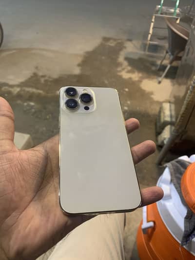 Apple iPhone 13 Pro