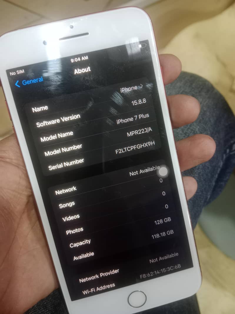 Apple iPhone 7 Plus 1