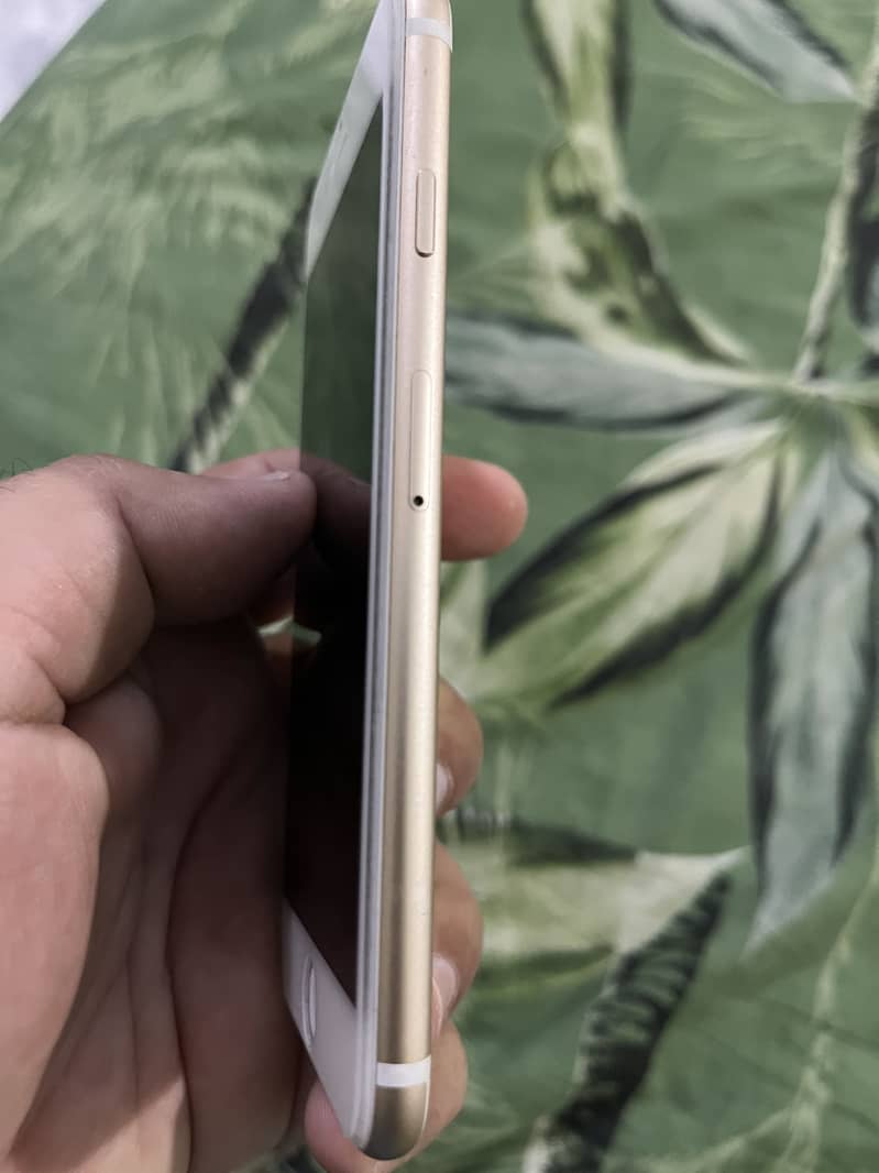 Iphone. 7 4