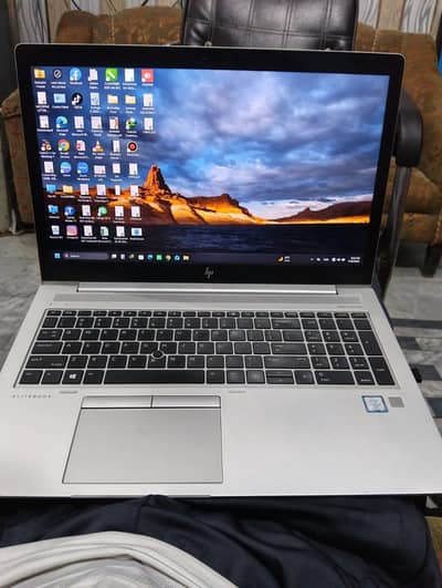 HP Elite Book 850 G5 - 8GB 256GB Metal Boby