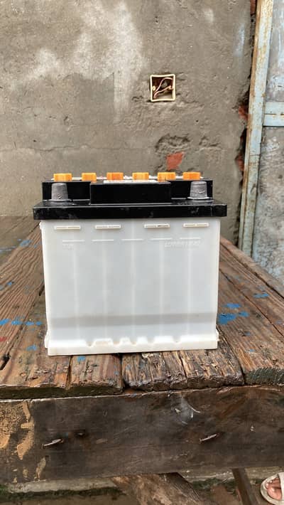 Car battery “made in Japan” 100% working