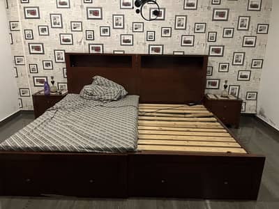 Wooden Bedroom Furniture Set