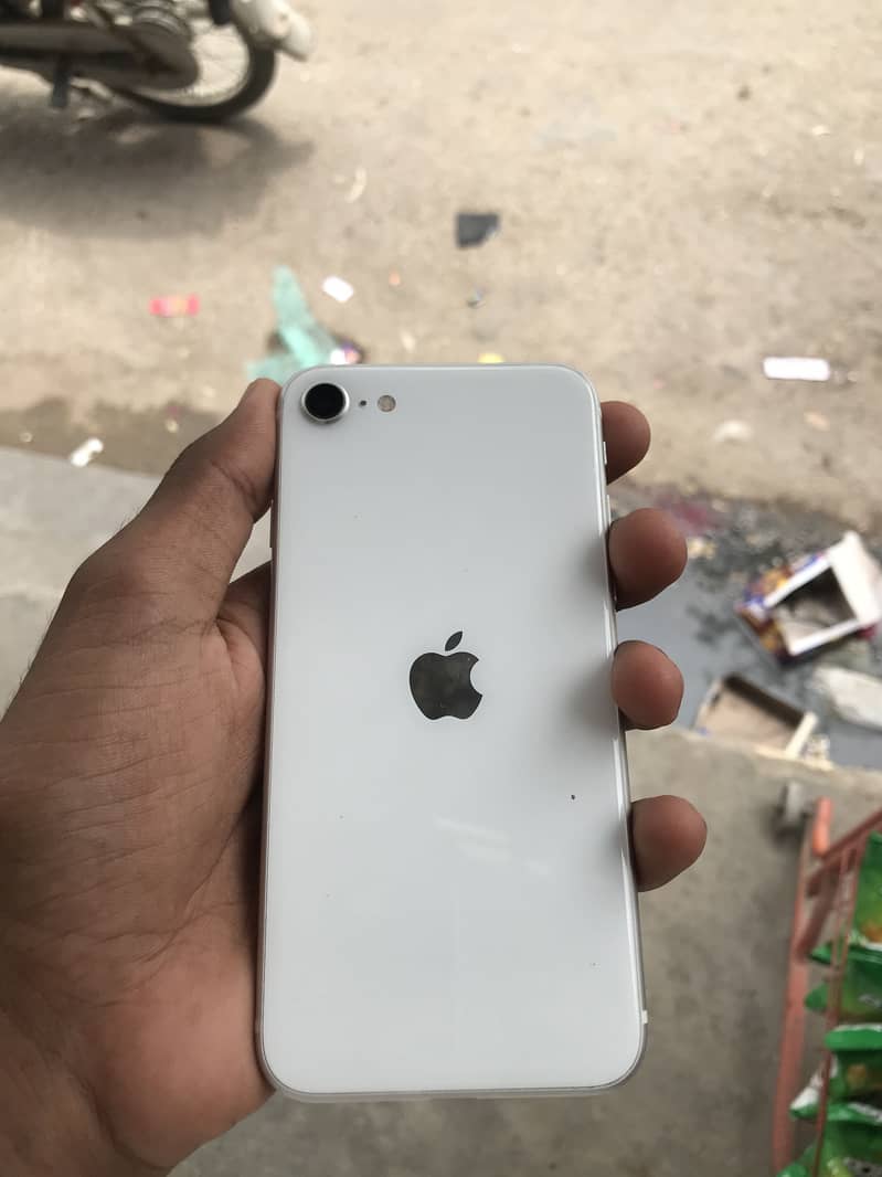 Apple iPhone SE 0
