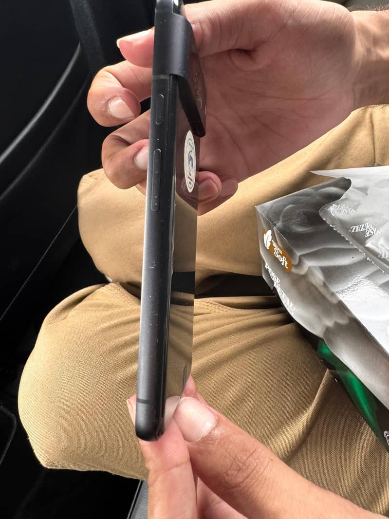Google Pixel 8 2