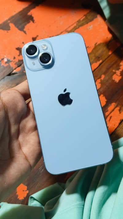 Apple iPhone 14