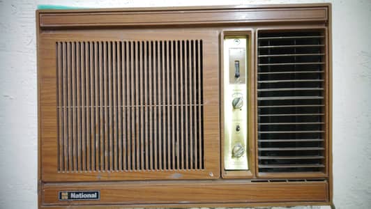 National window AC everything in original condition