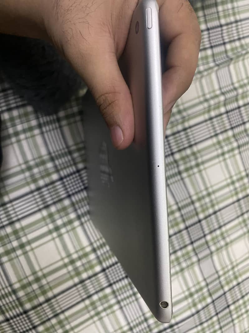 Ipad 9th generation 5