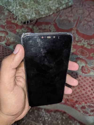 Honor 8C