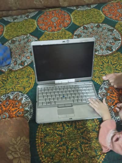 laptop bilkul ok hy Sirf battri or chrgrnhi hy