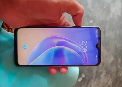 Vivo V21 8+4 128 exchange possible good devise