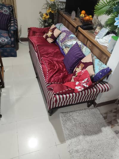 sofa fr sale