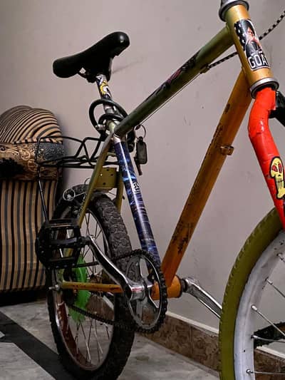 1 of 1 condition A1 cycle for sale . . . phoenix cycle