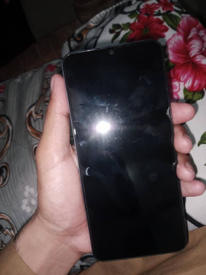 Realme Note 60 6