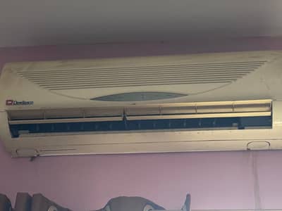 Dawlance 1 ton split ac