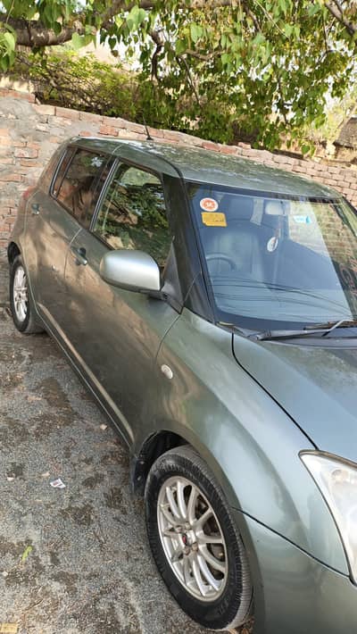 Suzuki Swift 2012